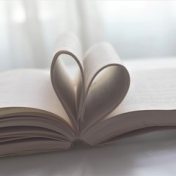 „Романтика“ – лавица, Bookmate