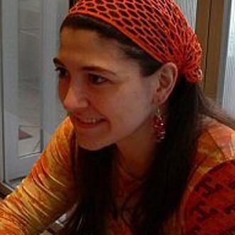 Nora Sakavic